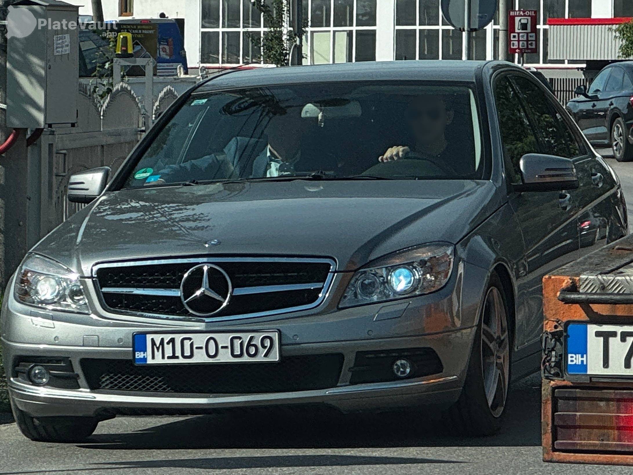 M10-O-069 plate